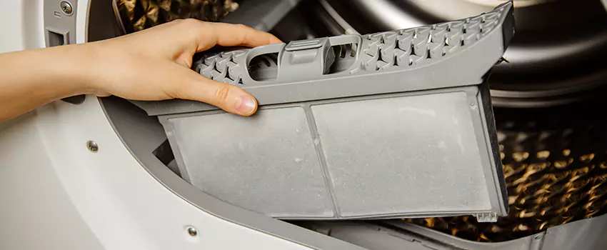 Signs Of A Clogged Dryer Lint Trap in Mead Valley, California